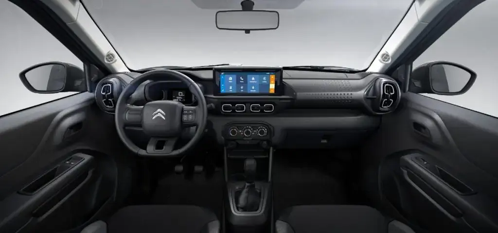 Citroen C3 Live Pack 1.6 interior.webp