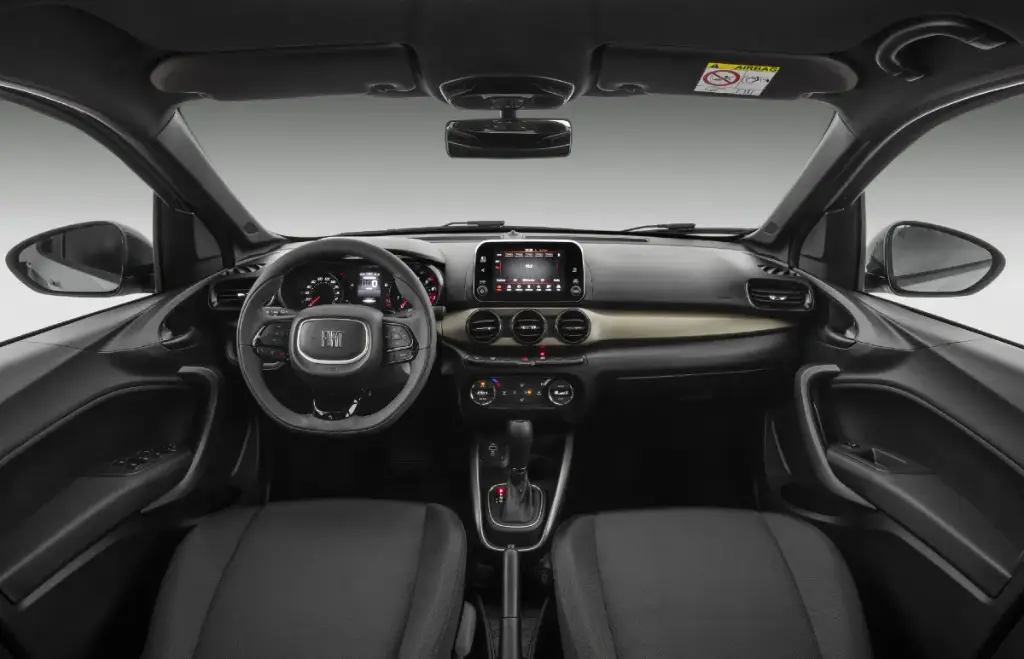 Fiat Cronos Drive 1.3 Interior - Sedan.webp