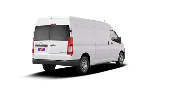 hiace-furgao-tras-esquerda.webp